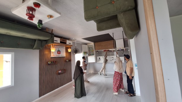 Foto - Trabzon'daki ‘Ters Ev' Arap turistlerin ilgi odağı oldu