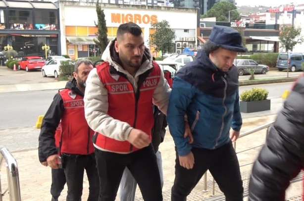 Foto - Trabzonspor-Fenerbahçe maçında sahaya dalan taraftarlarla ilgili yeni gelişme