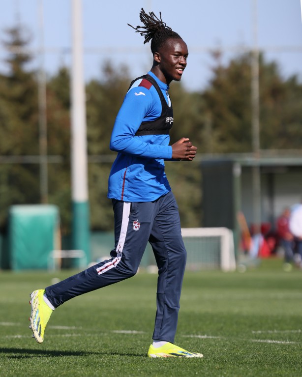 Foto - Trabzonspor ile ilgili en şaşırtan gelişme bu olsa gerek! Yer yerinden oynar bu transfer hamlesiyle...