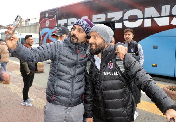 Foto - Trabzonspor, İstanbul'a geldi