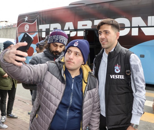 Foto - Trabzonspor, İstanbul'a geldi