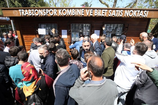 Foto - Trabzonspor maçının biletleri 5 dakikada tükendi