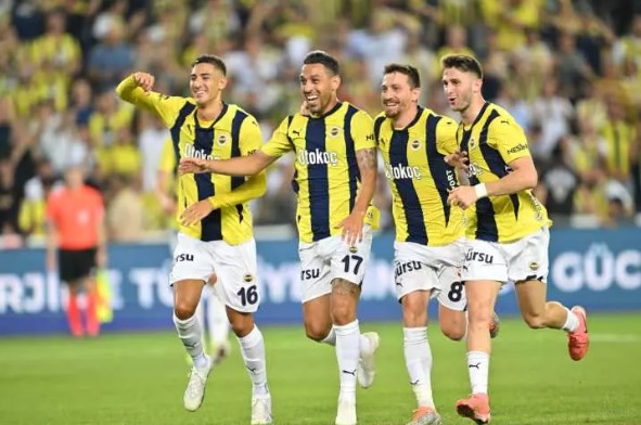 Foto - Trabzonspor ve Başakşehir kazandı! Ülke puanımız yenilendi