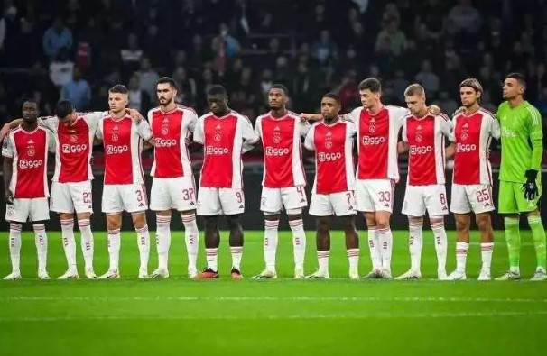 Foto - Trabzonspor ve Başakşehir kazandı! Ülke puanımız yenilendi