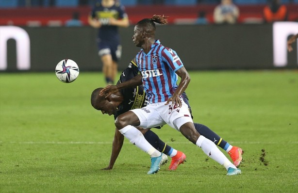 Foto - Trabzonspor zirvenin yeni sahibi oldu