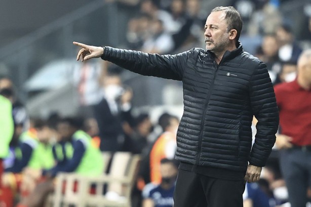 Foto - Trabzonspor'da Ertuğrul Doğan devreye girdi ve Yalçın adım adım geliyor...