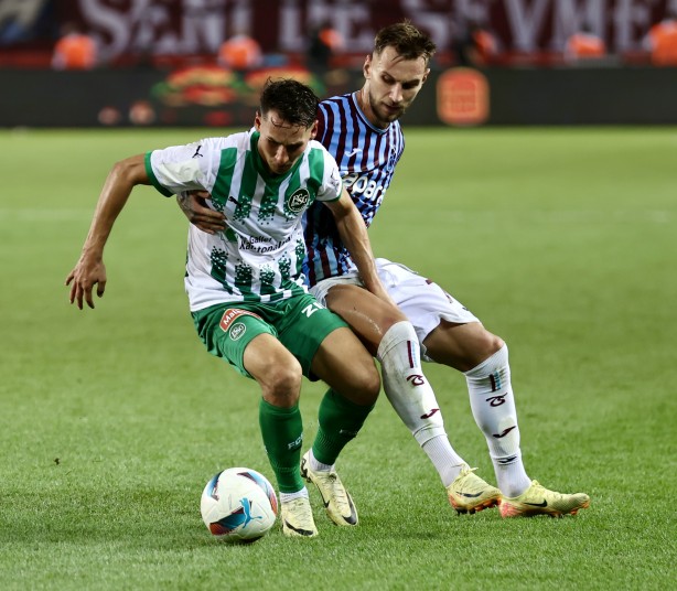 Foto - Trabzonspor’da peş peşe ayrılıklar! Abdullah Avcı sonrası büyük yıkım başladı...