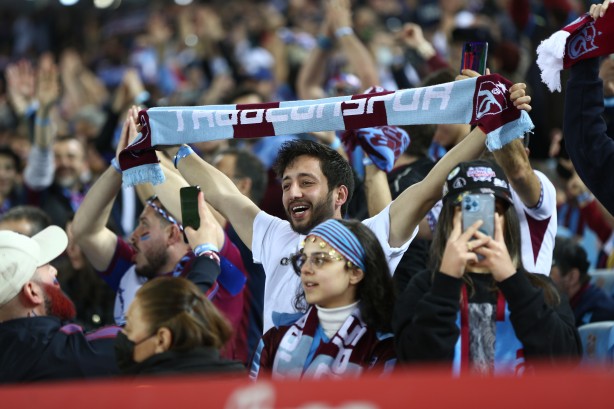 Foto - Trabzonspor'da Şampiyonluk şarkıları söylenmeye başlandı...