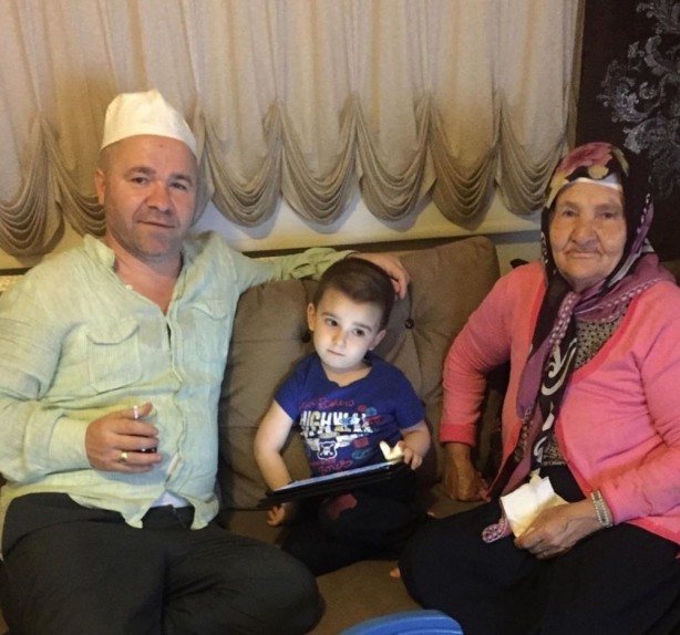 Foto - Trabzonspor’da seçime ‘yaşasın şeriat’ sloganı damga vurdu! Söyleyen kişinin kimliği herkesi şaşırttı