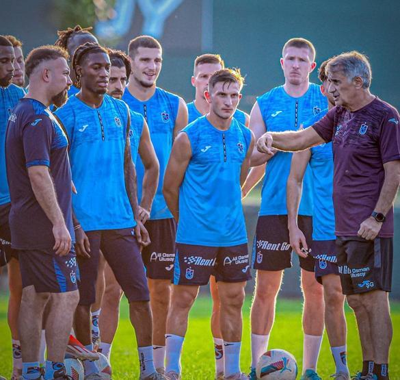 Foto - Trabzonspor'da Simon Banza ve Muhammed Cham sahneye çıkıyor! Taraftarlar heyecanlı...