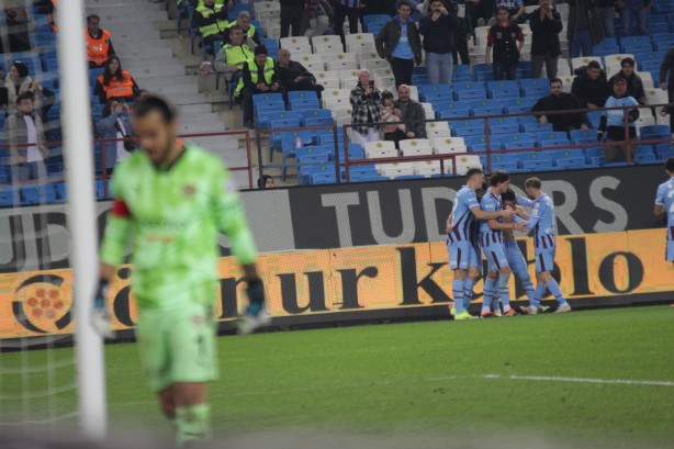 Foto - Trabzonspor'dan asrın transferi! Daha büyüğü geliyor… Fırtına'dan Galatasaray, Fenerbahçe ve Beşiktaş'a dev çalım...