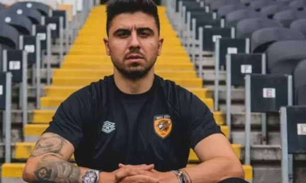 Foto - Trabzonspor'dan dev transfer hamlesi! 4 futbolcu imza attı!