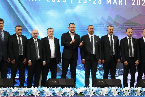 Trabzonspor'un 18. Başkanı Ertuğrul Doğan! İşte yönetim kurulu...