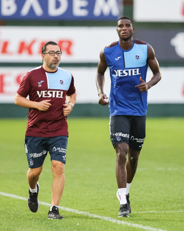 Foto - Trabzonspor'un en büyük rakibi yol! İstanbul takımlarına göre... İşleri çok ama çok zor...