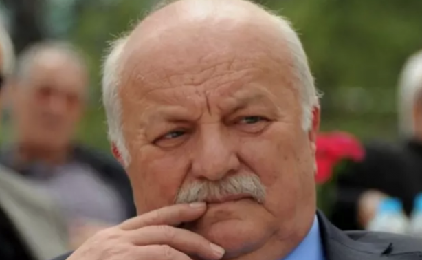 Foto - Trabzonspor'un eski başkanı Sadri Şener'den kritik uyarı! Herkesi şaşırttı: İşte bu hiç hesapta yoktu! Skandal hamle geldi…