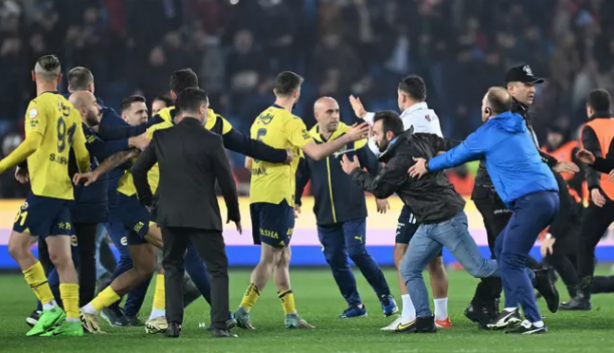 Trabzonspor'un eski başkanı Sadri Şener'den kritik uyarı! Herkesi şaşırttı: İşte bu hiç hesapta yoktu! Skandal hamle geldi…