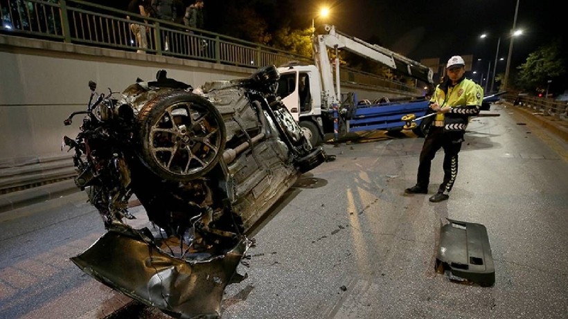 Foto - Trafik cezalarında şok düzenleme: Ehliyet sahiplerine hapis ve iptal geliyor! 