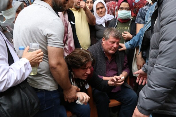 Foto - Trafik kazasında yaralanan doktor, hastanede hayatını kaybetti