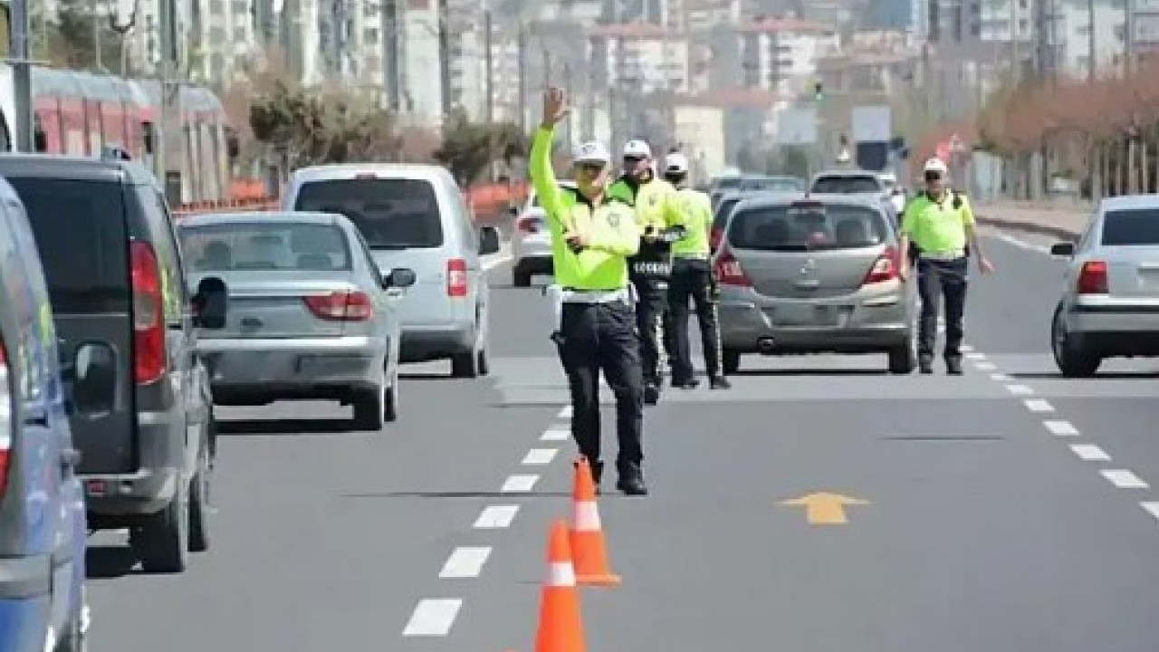 Foto - Magandalar çok üzülecek: Yol kesene ağır ceza! 