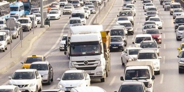 Foto - Trafik sigortası primleri ne kadar? Trafik sigortası arttı mı?
