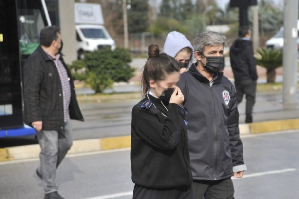 Foto - Tramvayın çarptığı yaya ağır yaralandı