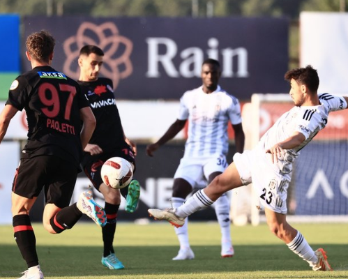 Foto - Transferde şaşırtan gelişme! Beşiktaş ve Roberto Pereyra...