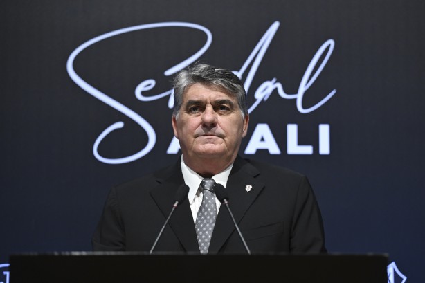 Transferde yeni rakip! Resmen duyurdular: Serdal Adalı resmen çıldırdı...