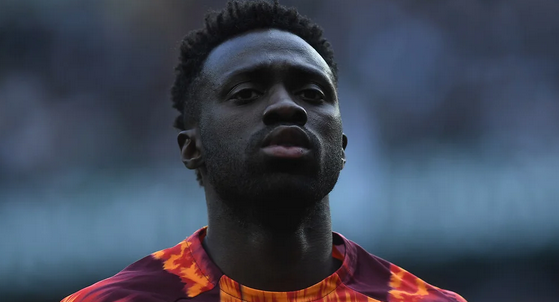 Transferi ateşlediler! Herkes şokta: Peş peşe gidecekler artık: Kararını duyurdu…