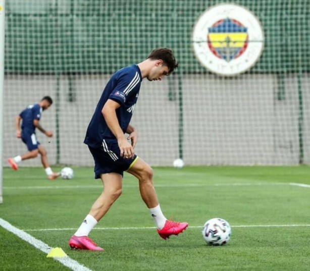 Foto - Transferin en hızlısı Fenerbahçe'de sürpriz ayrılık! 3 isim...