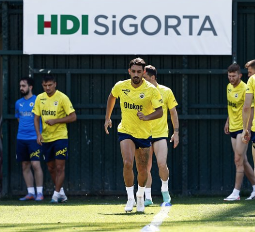 Foto - Transferle ilgili sıcak gelişme: Kararı aldı: Tepeden tırnağa değişecek: Merakla takip ettiği isim…