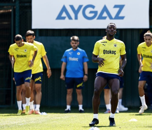 Foto - Transferle ilgili sıcak gelişme: Kararı aldı: Tepeden tırnağa değişecek: Merakla takip ettiği isim…