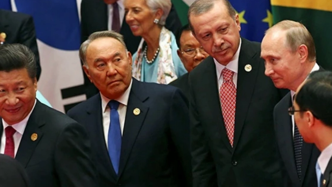 Foto - TRÇ ittifakından Hilal ittifakına: Türkiye'nin yeni bir güvenlik ittifakı arayışı: Yeni düzen kurulacak mı?