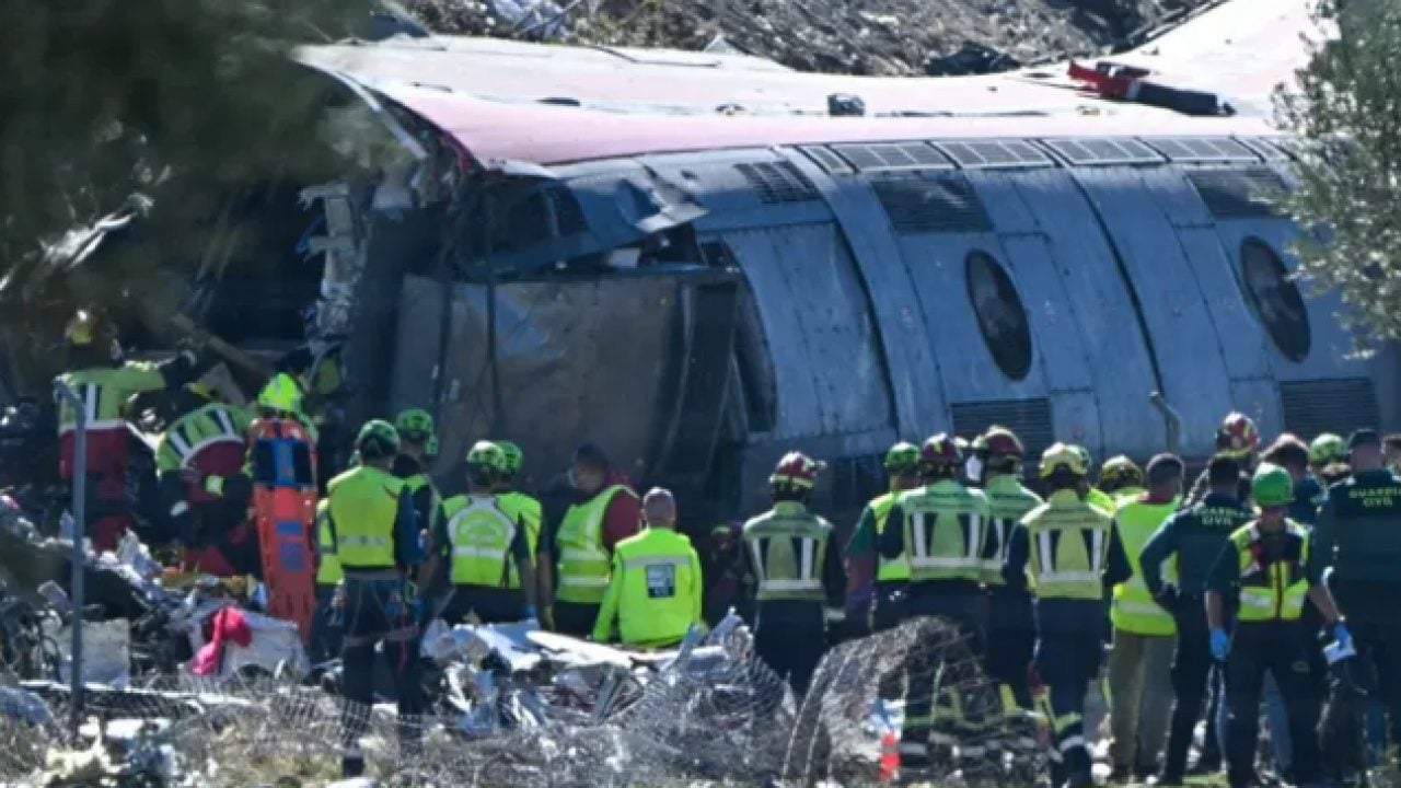 Foto - Tren kazası faciasında bilanço ağırlaşıyor: Can kaybı 69’a yükseldi