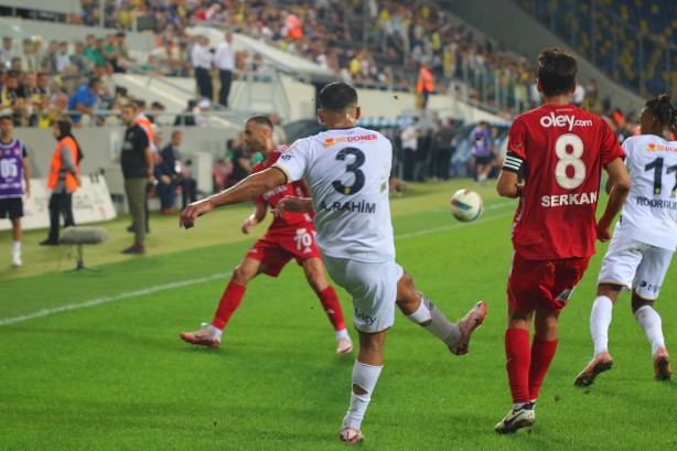 Foto - Trendyol 1. Lig: MKE Ankaragücü: 0 - Ümraniyespor: 1