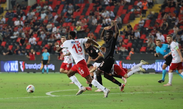Foto - Trendyol Süper Lig: Gaziantep FK: 0 - Samsunspor: 1