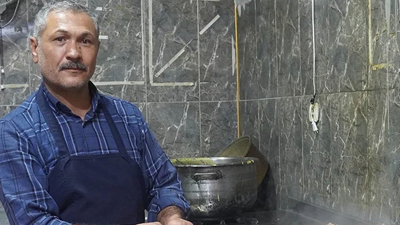 Foto - Trit konusunda esnaf, talebin arttığını söylüyor: Saatlerce kaynıyor, kuruyan ekmekle yapılıyor 
