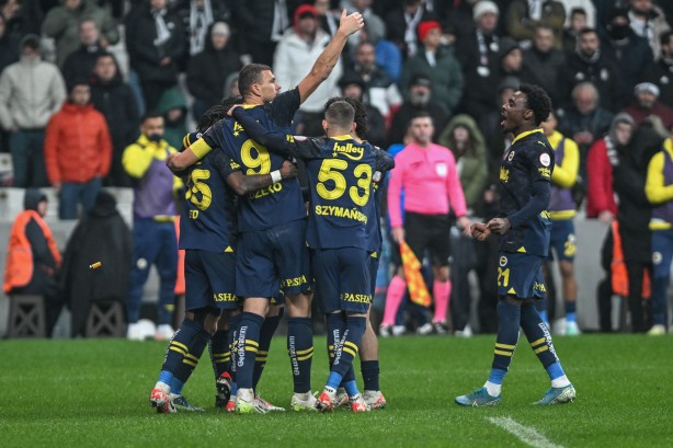 Foto - Trnava maçı öncesi kulisler bu iddiayla çalkalanıyor! İsmail Kartal açtı ağzını yumdu gözünü…