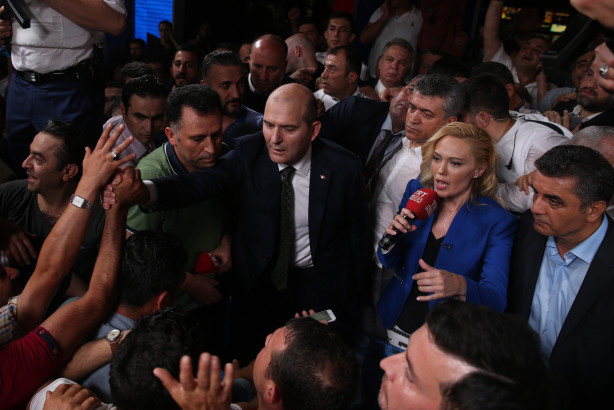 Foto - TRT Binası Özgürlüğe Kavuştuktan Sonra - 15 Temmuz