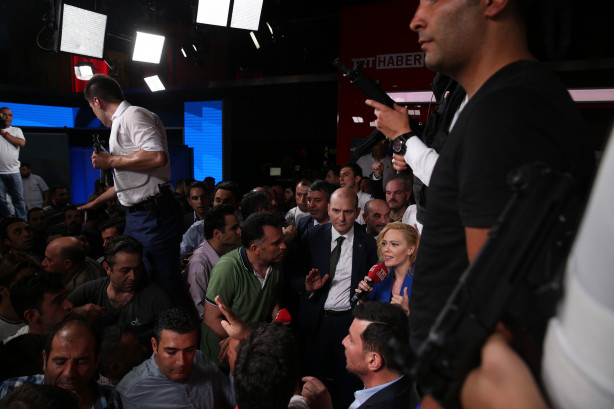 Foto - TRT Binası Özgürlüğe Kavuştuktan Sonra - 15 Temmuz