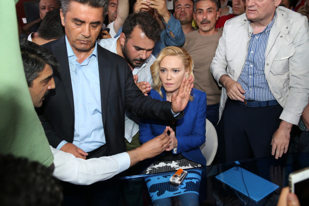 Foto - TRT Binası Özgürlüğe Kavuştuktan Sonra - 15 Temmuz