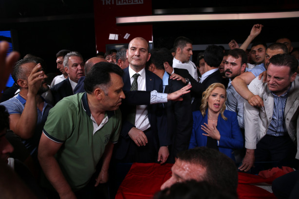 Foto - TRT Binası Özgürlüğe Kavuştuktan Sonra - 15 Temmuz