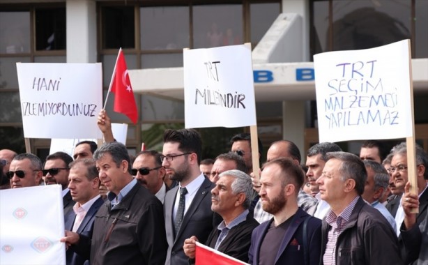 Foto - TRT çalışanlarına yönelik saldırılar protesto edildi