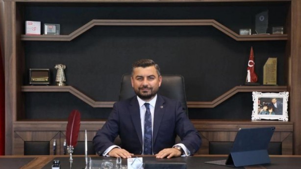 Foto - TRT dizisiyle ünlenen Merve Dizdar zil takıp oynar artık! Halbuki, o rezalet sonrası herkes "Helal olsun başkanım" demişti