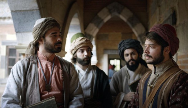 Foto - TRT’nin yeni yapımı bomba gibi geliyor! Arka Sokaklar tehlikede