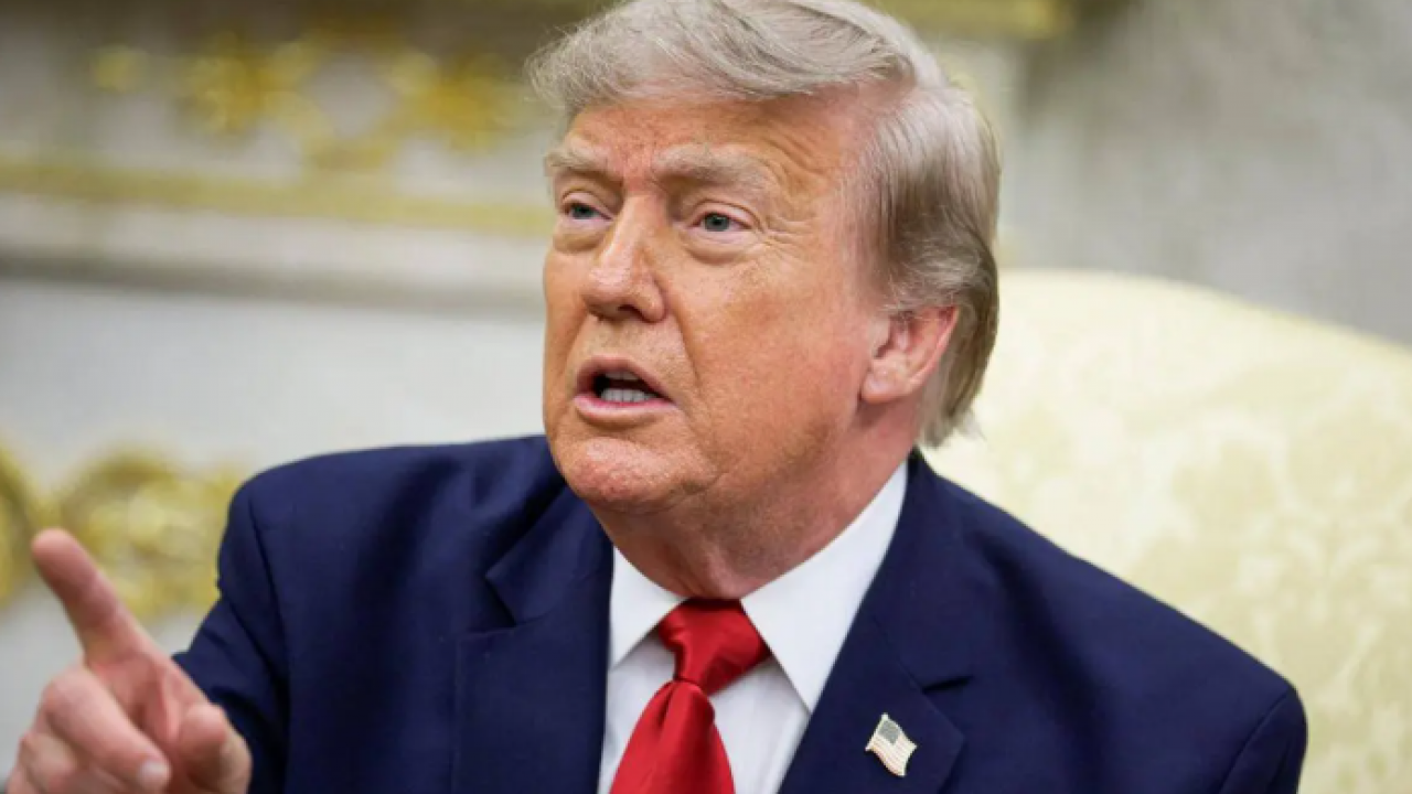 Trump çizgiyi aştı: Müslüman adaya ağza alınmayacak sözler!