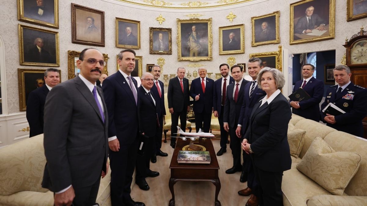 Foto - Trump F-35 sinyalini verdi! İki ülkede "Türkiye" paniği başladı: Ne yapacaklarını şaşırdılar