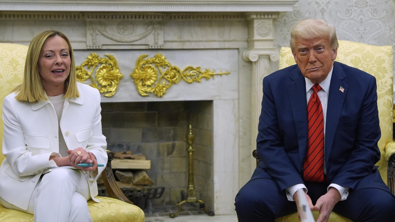 Foto - Trump hiç bu kadar rezil olmamıştı! Sarı başkanın hakkından sarı başkan geldi