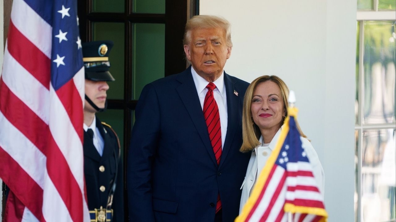 Foto - Trump hiç bu kadar rezil olmamıştı! Sarı başkanın hakkından sarı başkan geldi