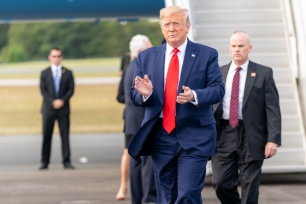 Foto - Trump kime oy kullandığını açıkladı! Gazetecileri yine ters köşe yaptı