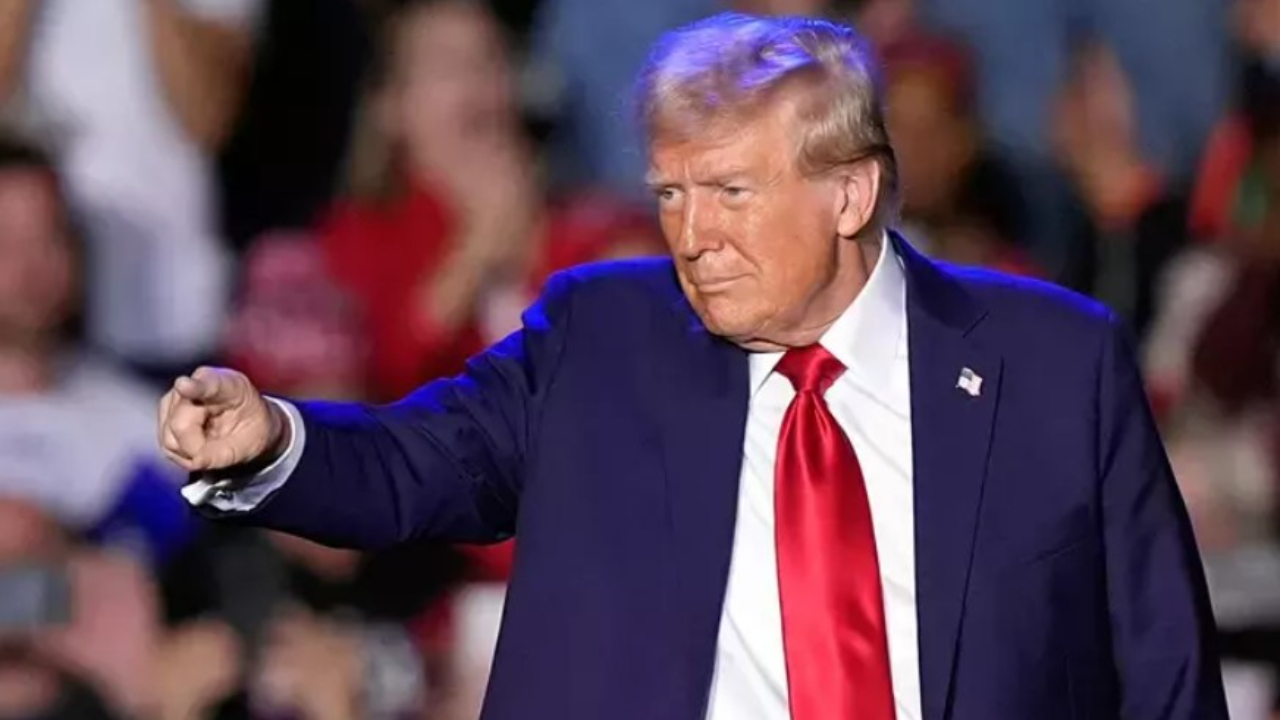 Foto - Trump tüm dünyaya ters köşe yaptı! 